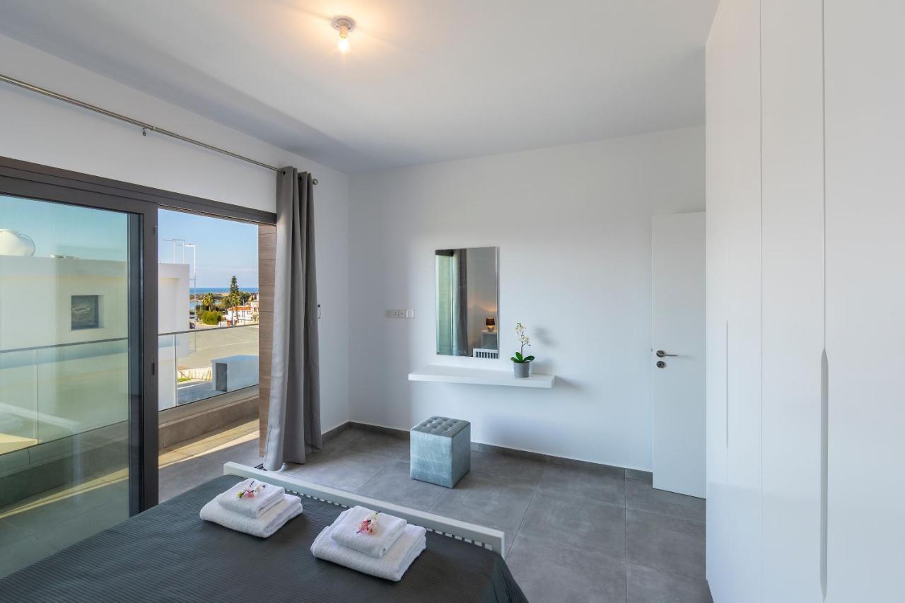 Villa Marlene, Walking Distance To Coral Beach! Péja Eksteriør bilde